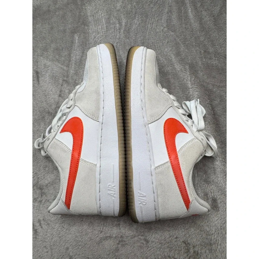 Nike Air Force 1 07 SE First Use Womens 9 Cream Orange Sneakers DA8302-101